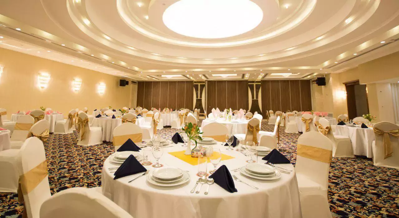 هتل پارسیان کرمانشاه